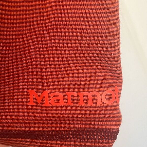 Marmot Sz M Long Sleeve Shirt Ruched Back Rust Split Vneck - Picture 5 of 13